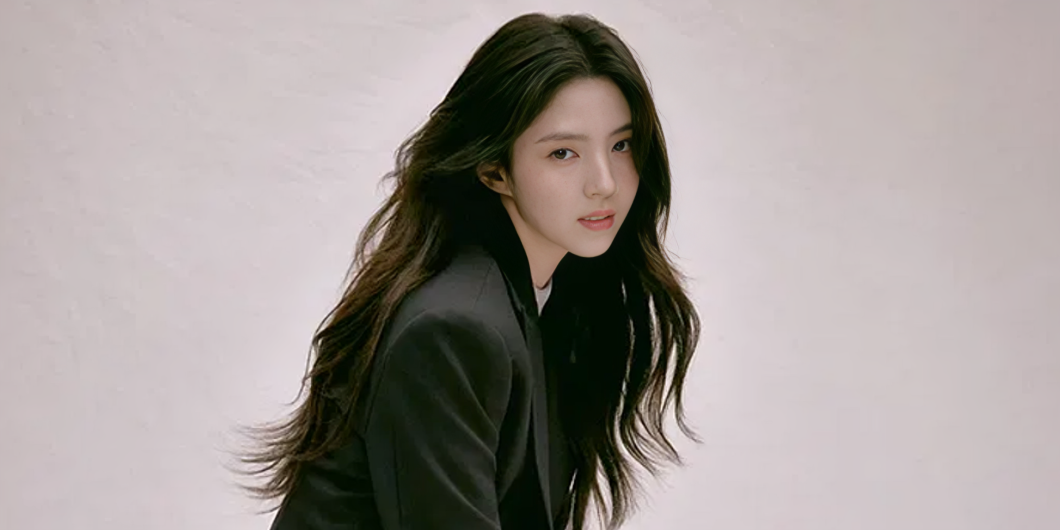 han-so-hee-sorprende-con-su-propio-diseno-de-zapatillas-junto-a-fila-nunasnation