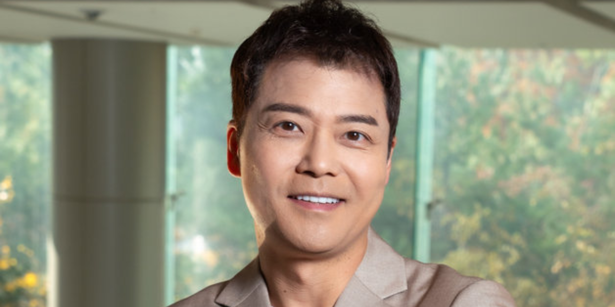 jeon-hyun-moo-se-disculpa-tras-usar-jerga-ofensiva-sobre-un-policia-fallecido-nunasnation